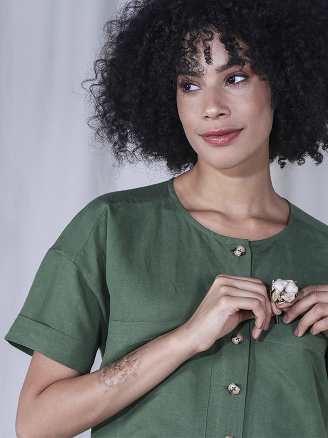 0077FCS Camisa Ampla Linho Feminina IMG_6176 look 1 wordpress