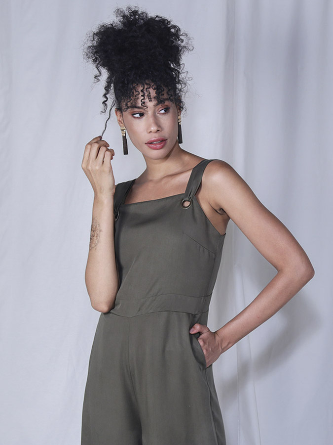 0086FMC Macação Pantalona Liocel Feminino IMG_6365