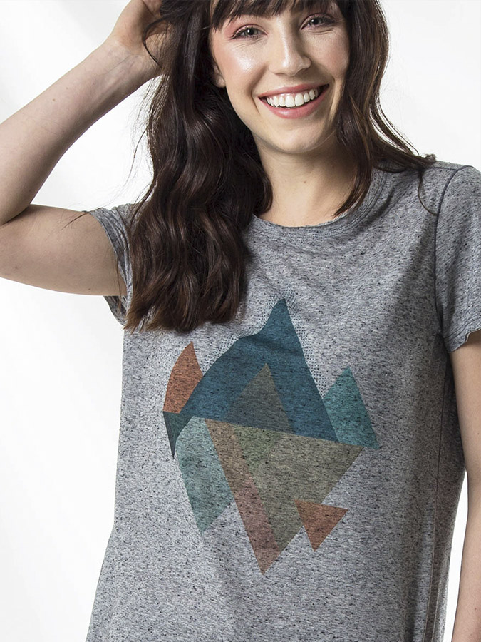 4- FCT0066 – Camiseta Natura Geometria Fem_8988