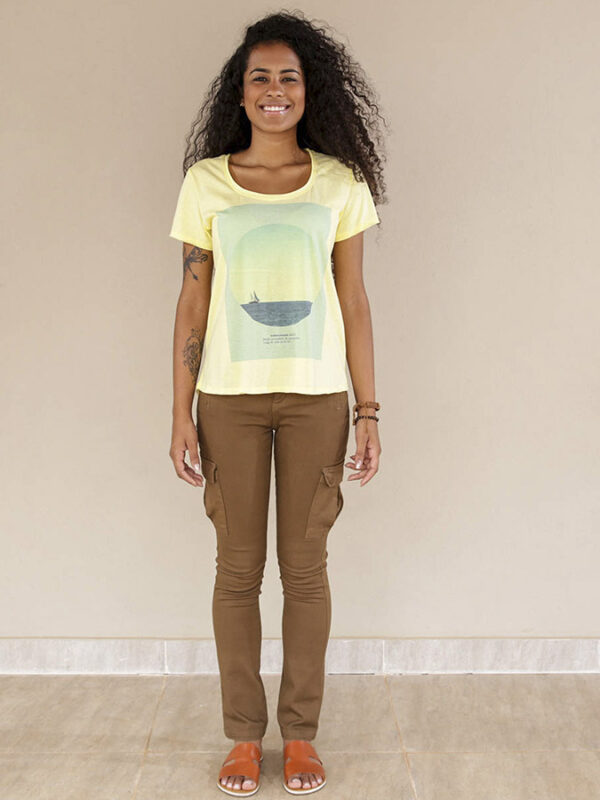 FCT0008- CAMISETA PET MONTANHA VELEIRO FEM2206_