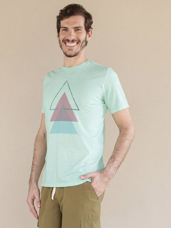MCT0016- CAMISETA NATURAL TRIÂNGULOS MASCULINA1258_